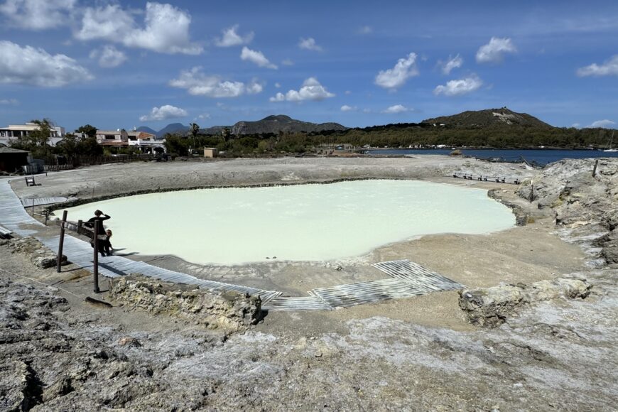 Fanghi Vulcano Casa vacanze Ossidiana Rossa Suite